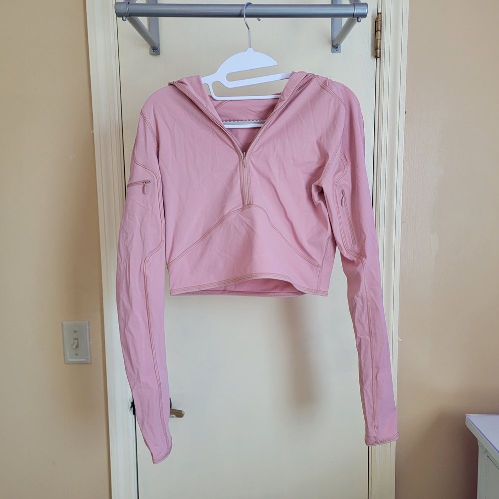 Lululemon Break A Trail Crop